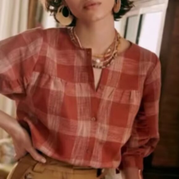 Sezane Tops - Sezane linen cotton blouse with tie sleeves